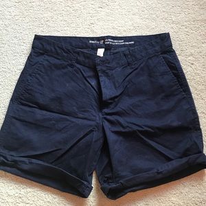 Gap khaki blue shorts
